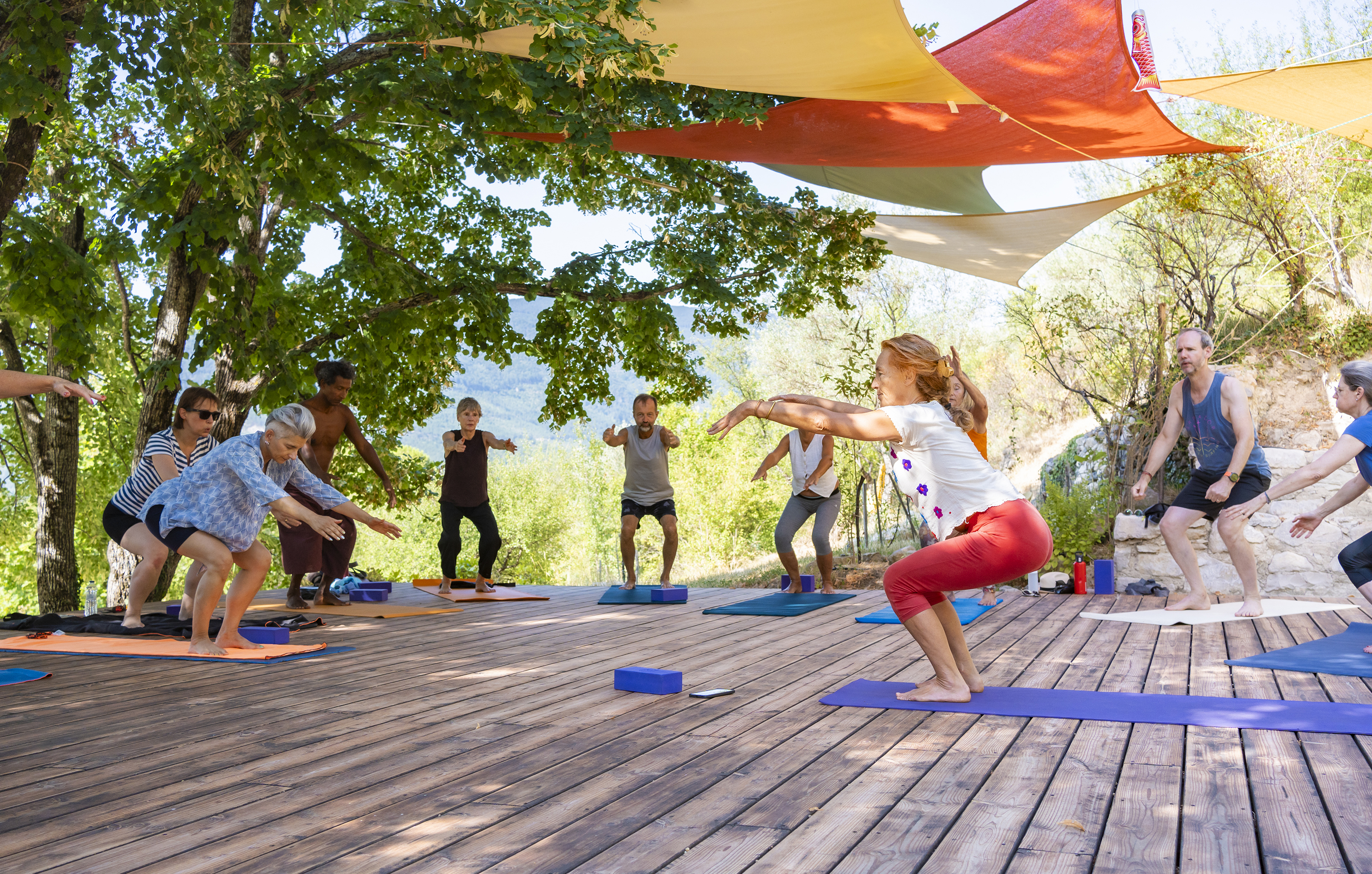 Cours de yoga en plein air